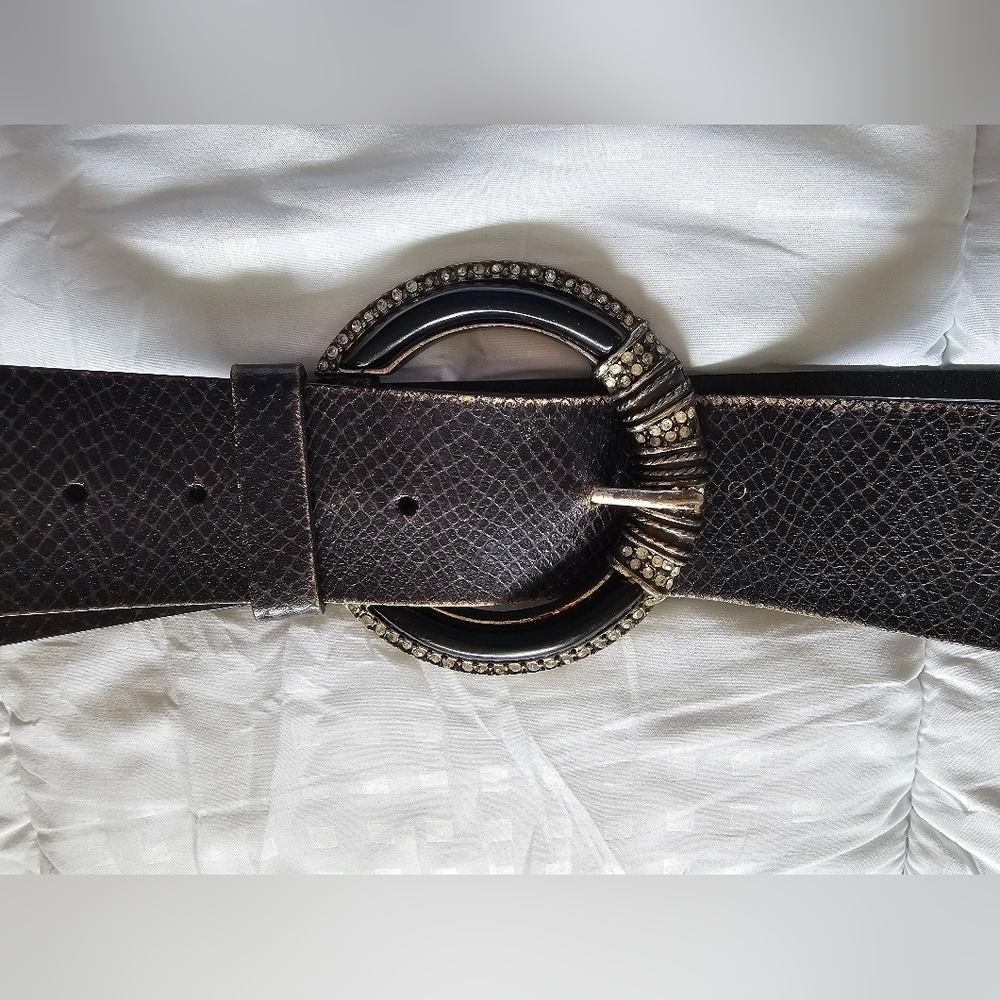Chicos LeatherTextured Belt with Silver Rhinestone Buckle Bling - Picture 6 of 9